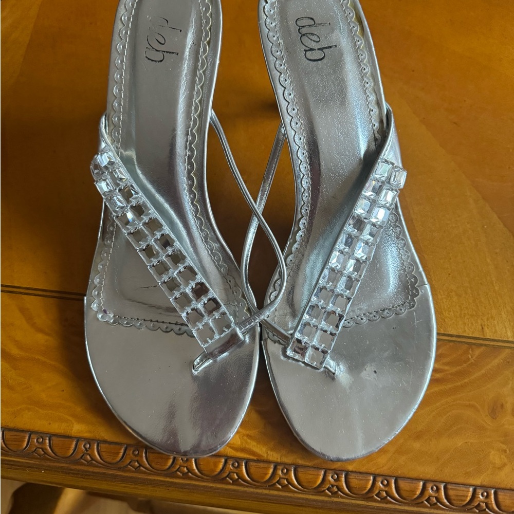 Silver sandals - Picture 3 of 3